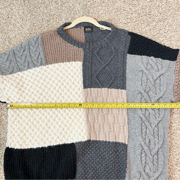 Neiman Marcus Cashmere Oversized Sweater Patchwork Size Large - Picture 7 of 14